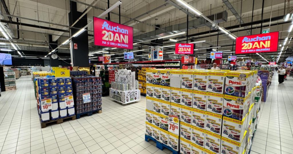 20 de ani de Auchan în România: o aniversare cu mii de oferte, beneficii pentru clienți și proiecte de solidaritate