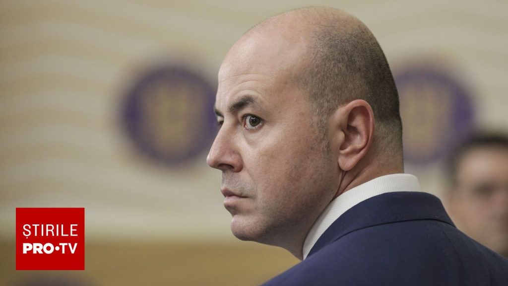 Alexandru Muraru, despre audierea lui Bolojan la DNA Iaşi: „Credeţi că ne forţaţi mâna să votăm un guvern de trădători?”