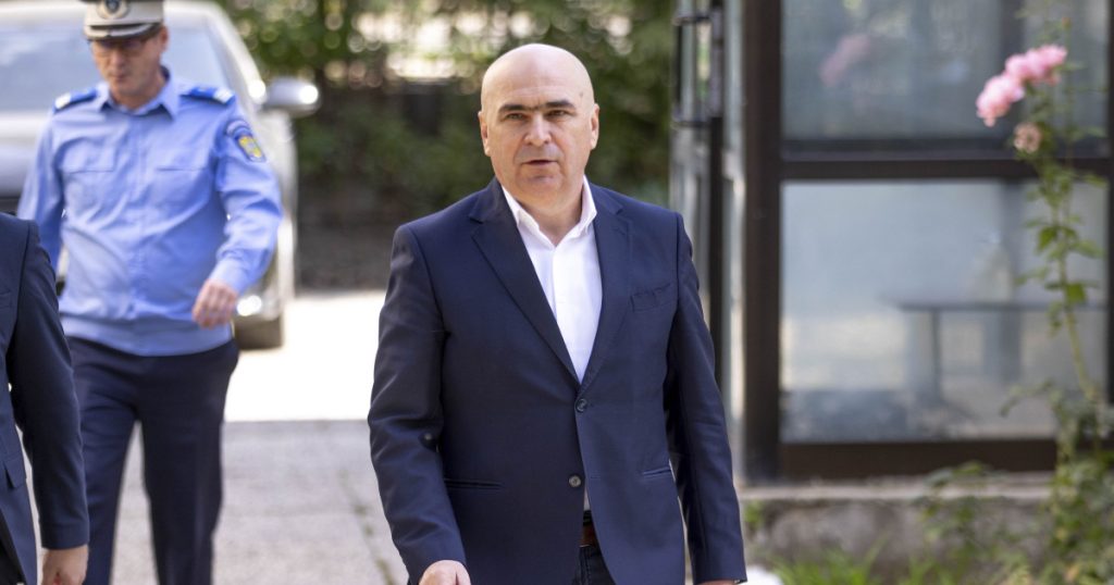 Şeful PSD Iaşi, despre audierea lui Bolojan la DNA: „E martor într-o afacere urât mirositoare”. Replica PNL