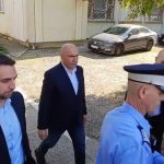 Premierul Ilie Bolojan, la DNA Iaşi, în dosarul Bogos - FOTO