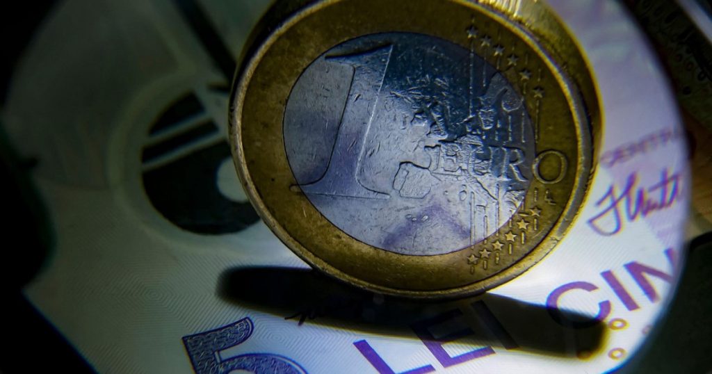 Euro bate un nou record în fața leului. După șocul de pe piața interbancară, cursul BNR a ajuns la 5,3447 lei