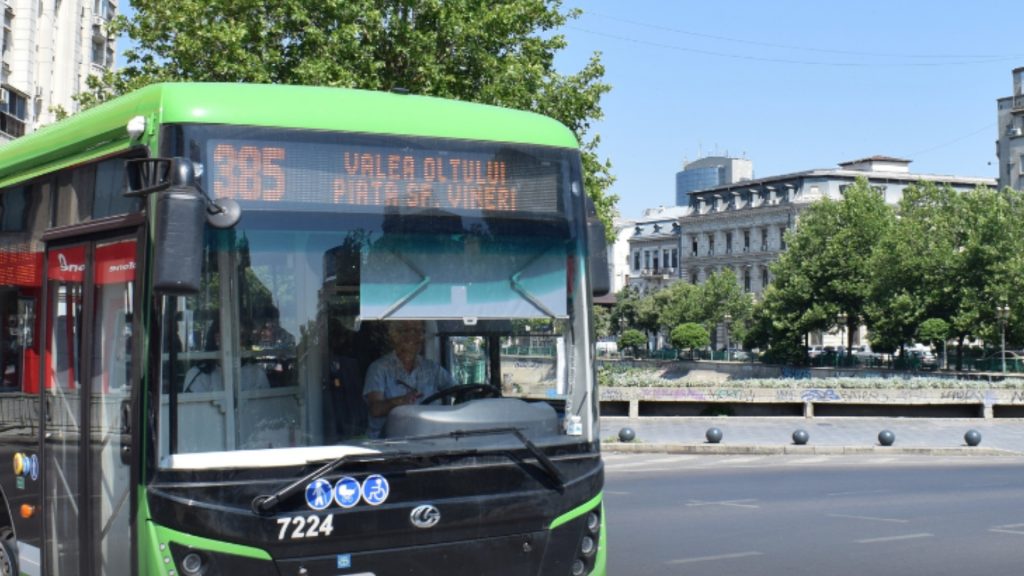 Weekend cu trasee STB modificate în București. 7 linii vor circula deviat pentru Campionatul Național de Drift, Dâmbovița Delivery și Galeriile Beller