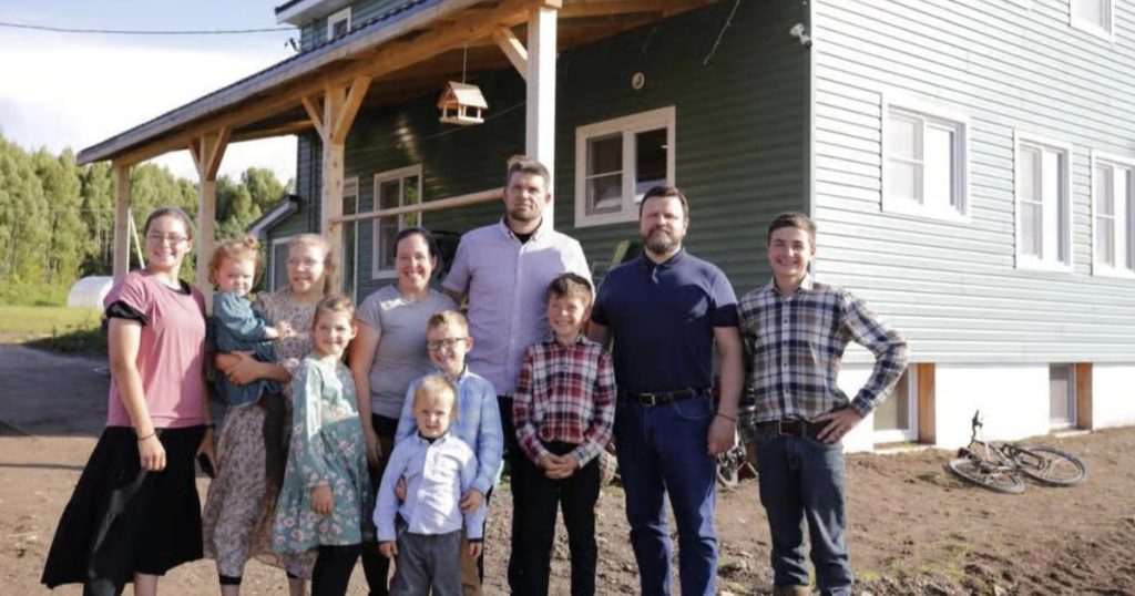 Povestea fermierului canadian care s-a mutat cu familia în Rusia pentru că s-a săturat de Occident. Ce realitate l-a surprins