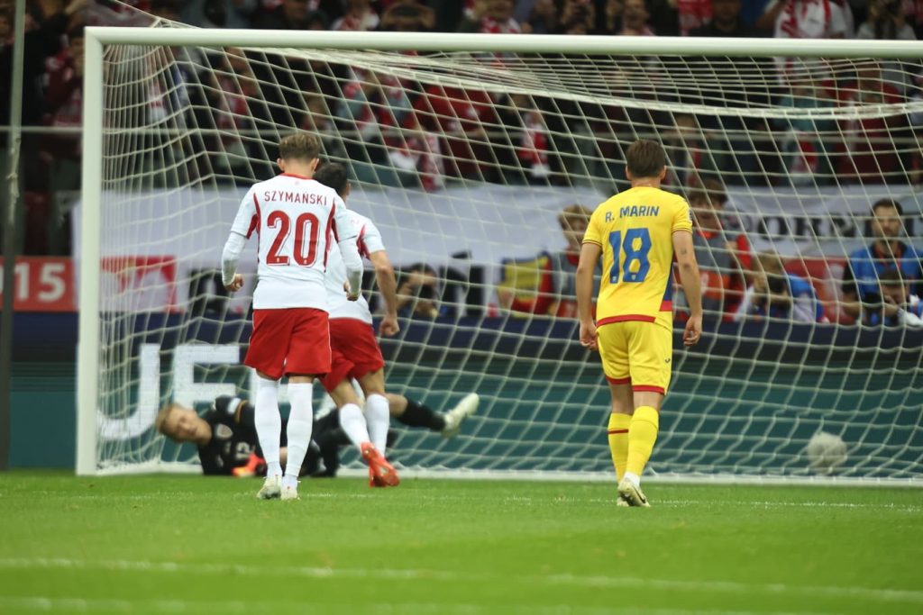 Polonia – România 5-0 în etapa a 3-a din Liga Națiunilor. Tricolorii joacă în 10 oameni și sunt umiliți la Varșovia