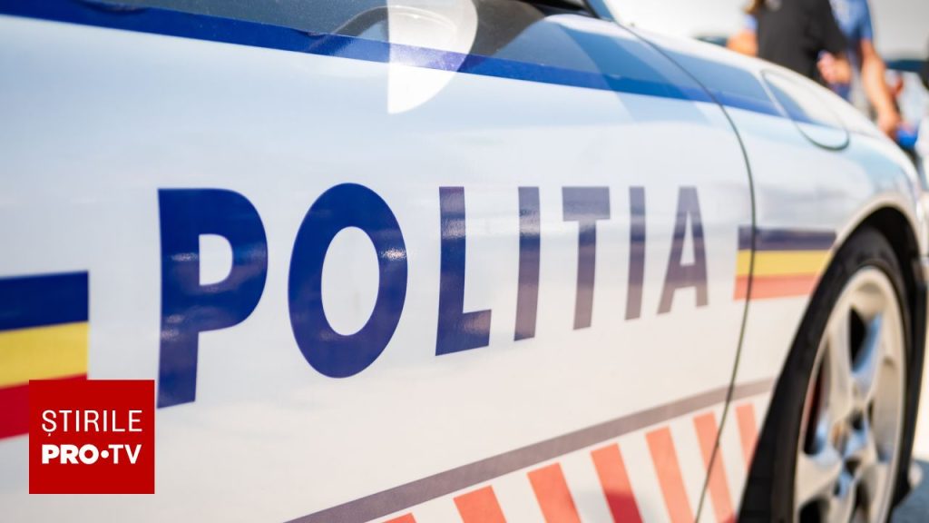 Un bărbat a amenințat polițiștii cu un cuțit după ce a jefuit o casă din Sectorul 6 al Capitalei