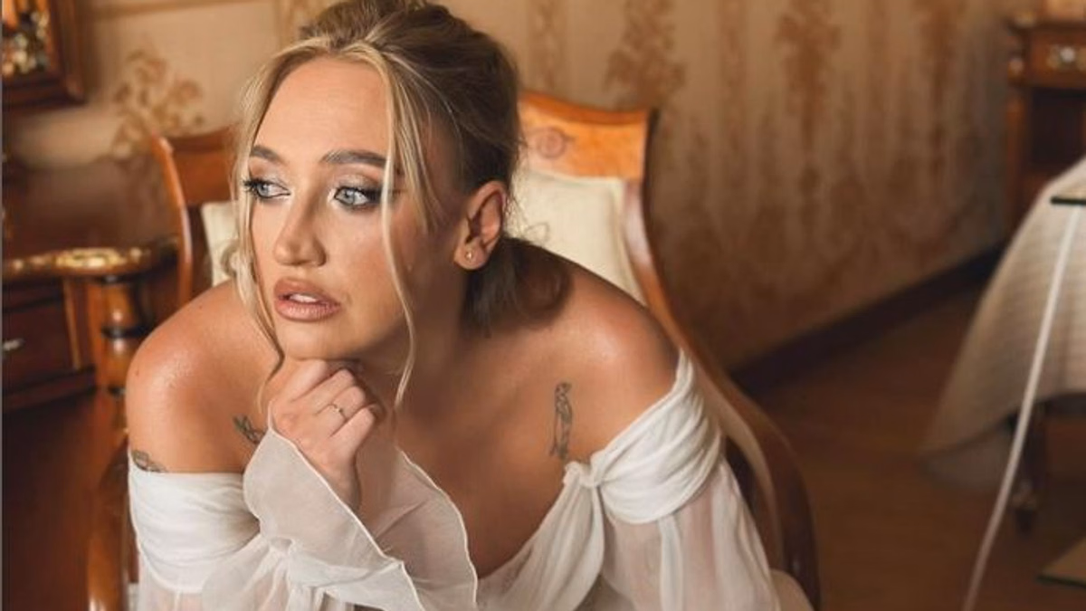 Ilona Brezoianu, reacție dură după ce trapperul Ian a urinat pe scenă: „Ești caracter zero barat. Sper să nu-l mai primească altă dată”