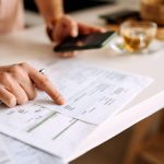 Inițiativă USR pentru protecția clienților IFN: verificarea identității și închiderea creditelor