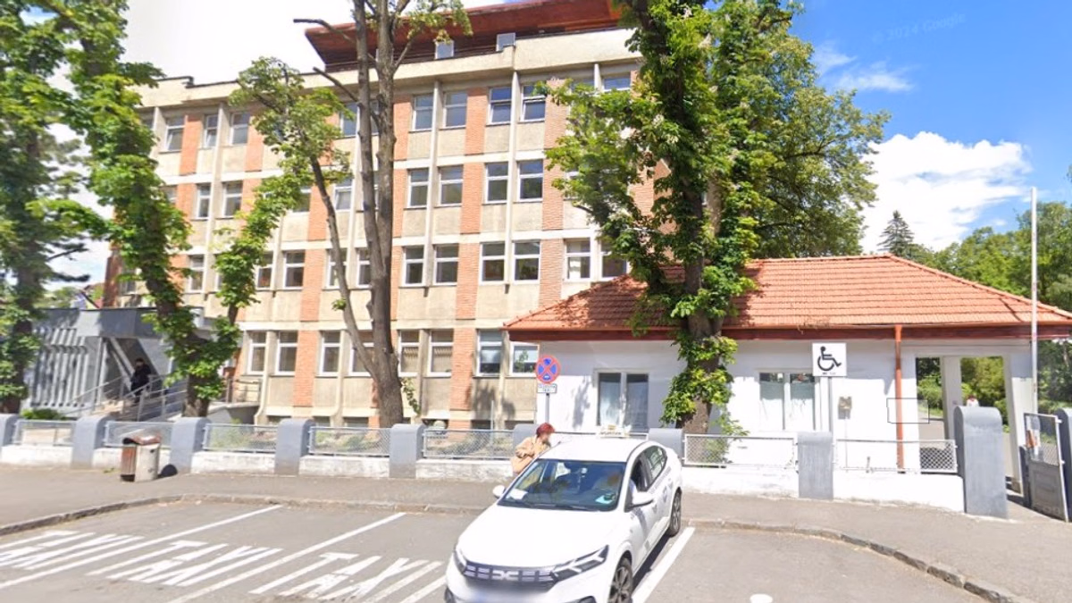 Incendiu la Spitalul de Pneumoftiziologie din Braşov -  Pavilionul Mârzescu, anunță Ministerul Sănătății. O pacientă a fost găsită carbonizată