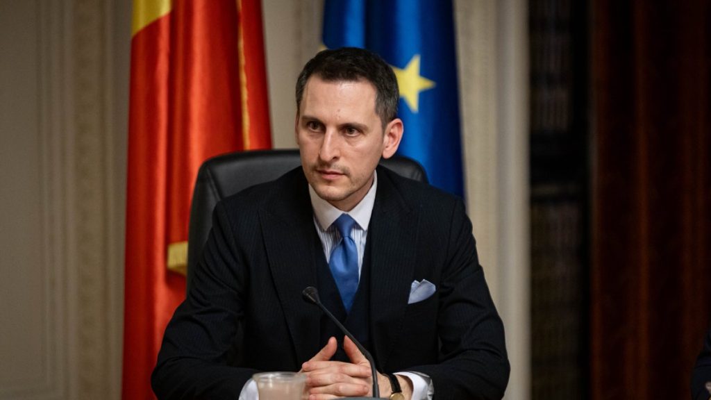 România rămâne în categoria recomandată investițiilor după evaluarea S&P. Deputatul USR George Gima: „Responsabilitatea financiară trebuie să rămână o regulă de bază”