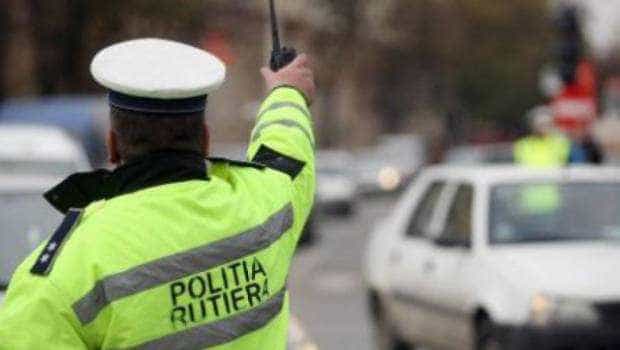 Conducea un autoturism fără a fi deținător de permis de conducere