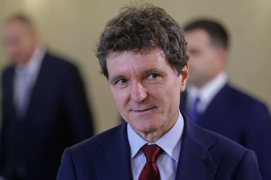 Consultările de la Cotroceni s-au încheiat. Urmează anunțul lui Nicușor Dan | SURSE: Eugen Tomac și Luca Niculescu, favoriți să fie nominalizați