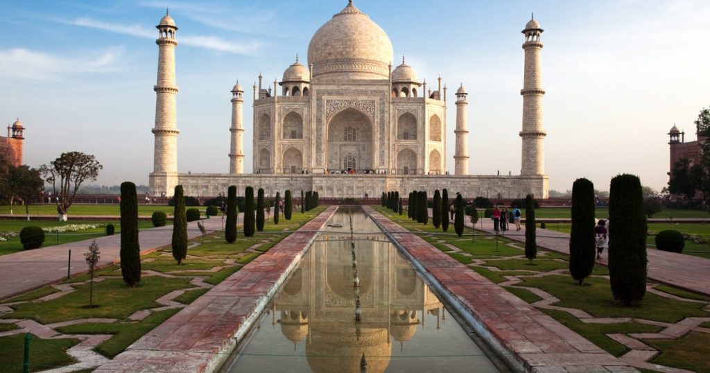 București și Agra, orașul Taj Mahalului, s-ar putea înfrăți. Ciprian Ciucu s-a întâlnit cu ambasadorul Indiei