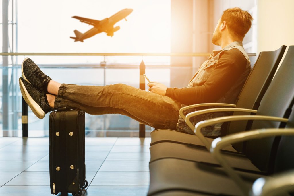 Se schimbă regulile pentru bagajele de avion în UE. Ce vei putea lua gratuit la bord și de când