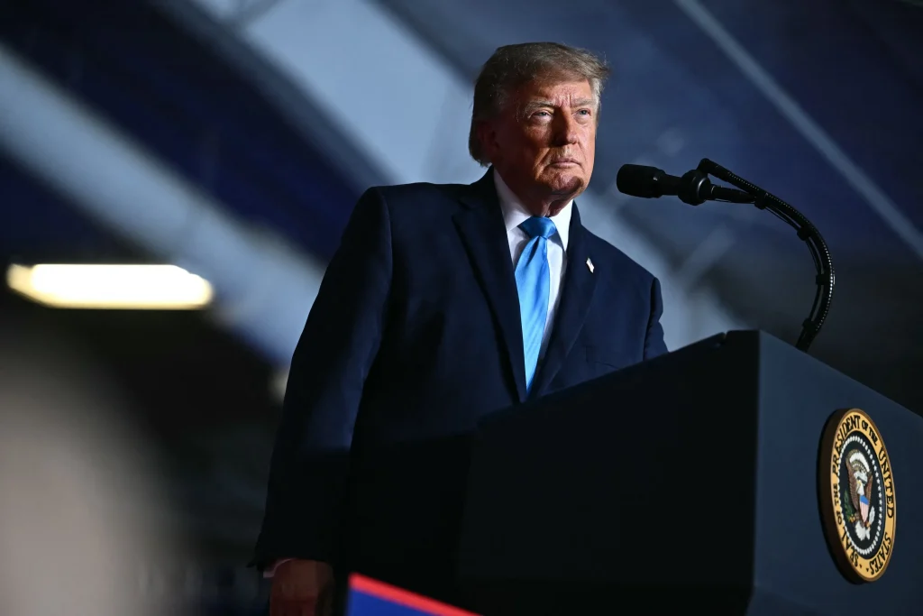 Donald Trump, declarație șoc la un miting: „Lăsați-i să distrugă Los Angeles, să distrugă San Diego”