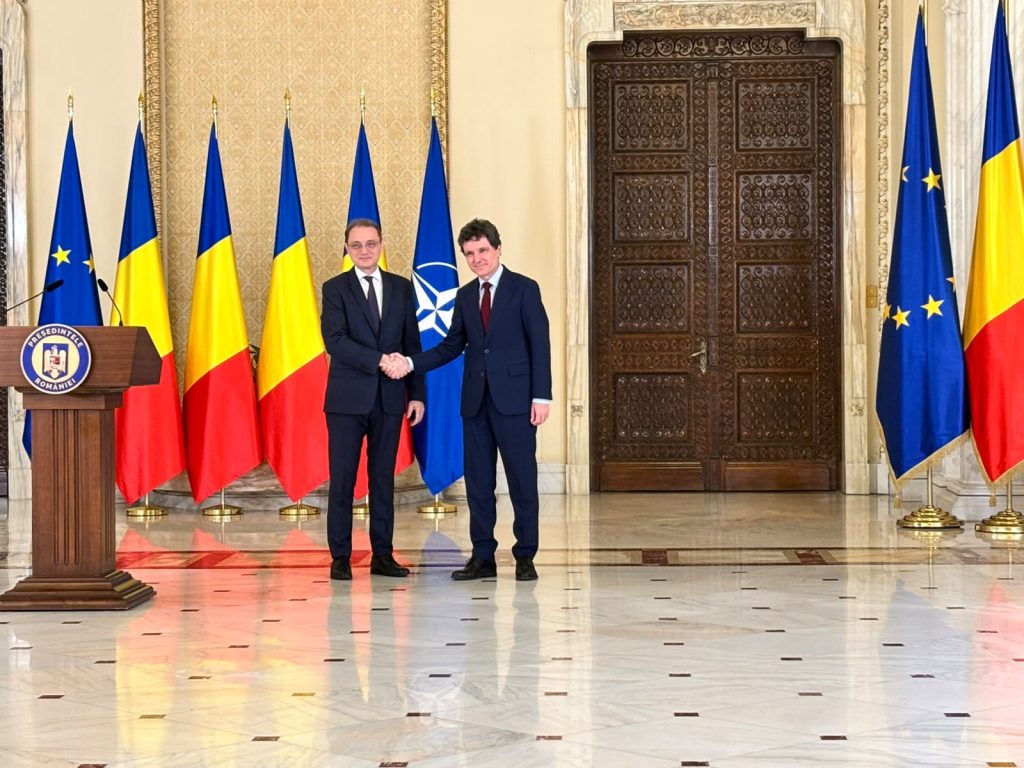 Nicușor Dan signed the decree designating Luca Niculescu as candidate for prime minister