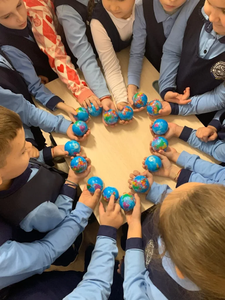Let’s Do It, Romania! lansează platforma digitală Doers School, cu peste 45 de cursuri, activități și ateliere practice despre educația de mediu