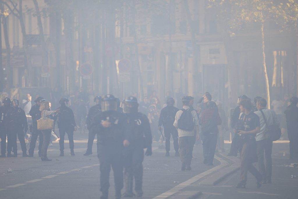 Protestele elevilor din Franța se extind. 200.000 de oameni sunt așteptați la manifestații