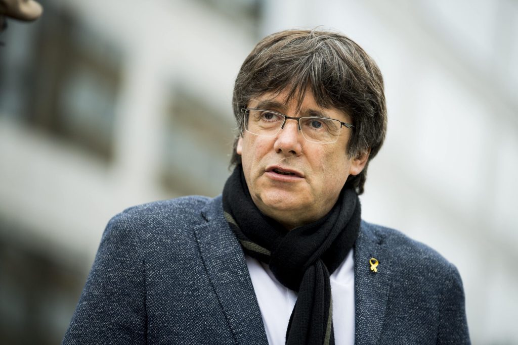 Liderul separatist catalan Carles Puigdemont poate reveni în Spania după aproape un deceniu de exil