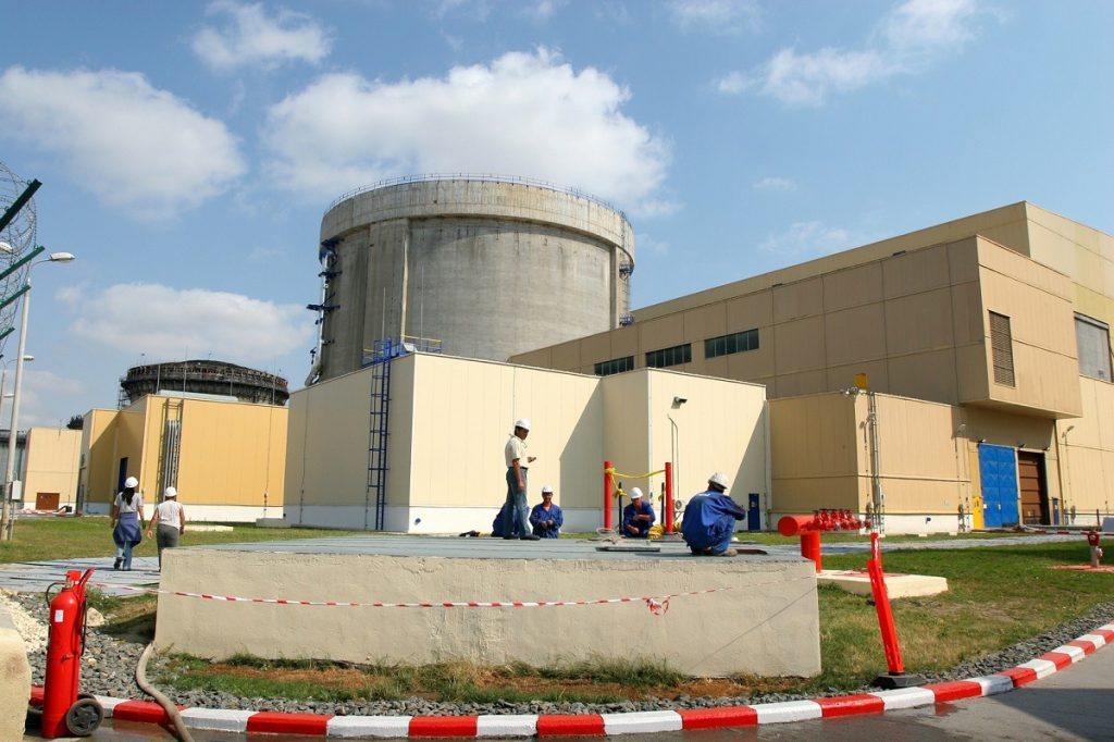 Nuclearelectrica vrea să împrumute 800 de milioane de euro de la BEI / Banii ar urma să fie folosiți pentru retehnologizarea Unității 1 a Centralei de la Cernavodă