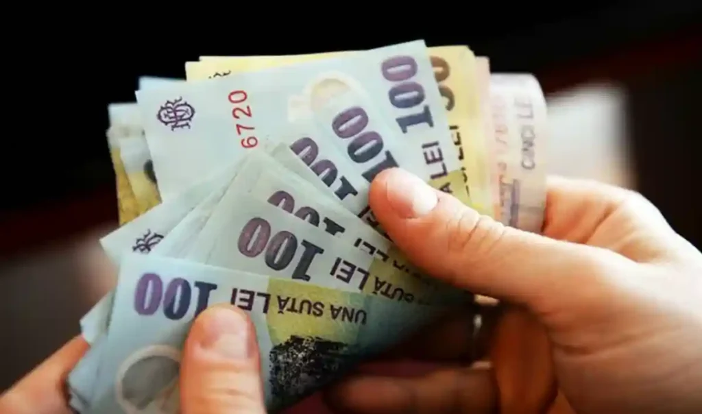 Vor crește pensiile și salariile românilor în 2027? Ce condiție esențială trebuie îndeplinită