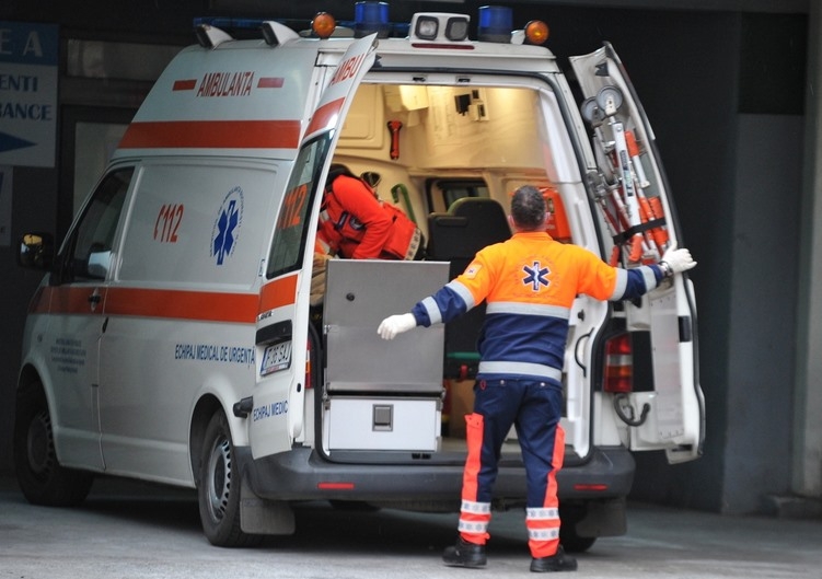 Două accidente în aceeași zi, la Mesteacăn și Borșa – Doi tineri de 23 de ani au ajuns la spital