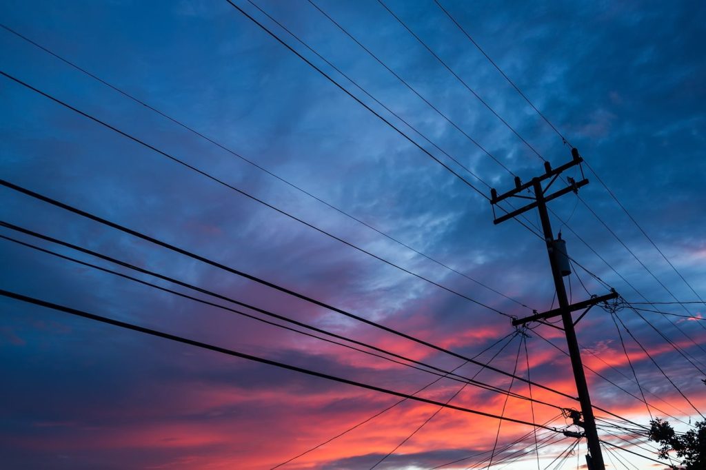 Facturile la energie ar putea crește. AEI: Scumpirea estimată este de 22%