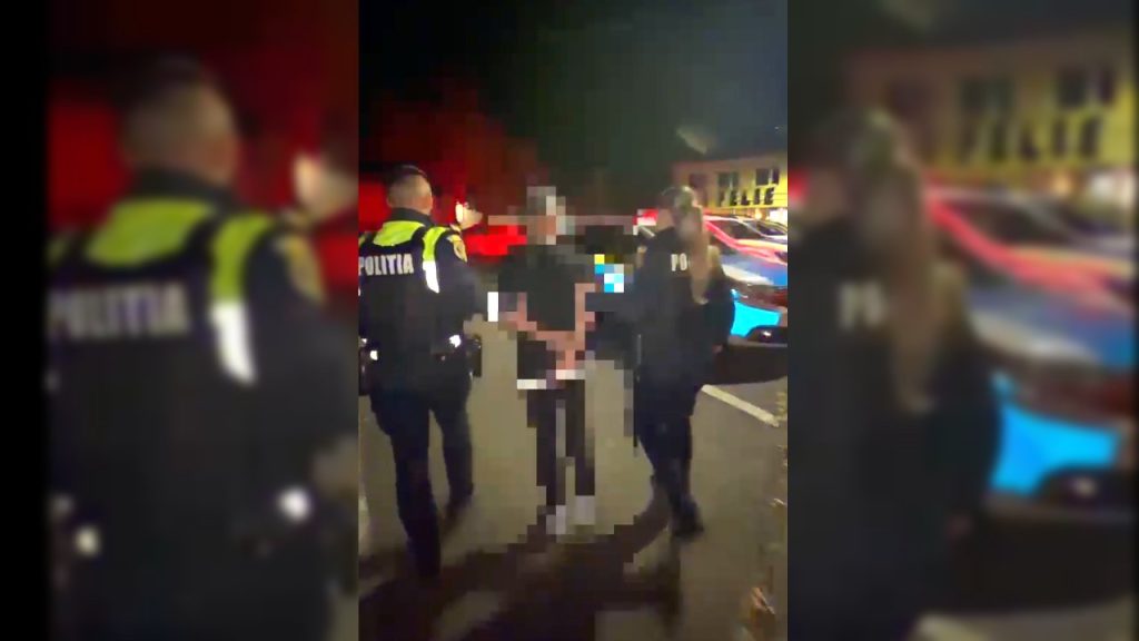 Tânăr de 18 ani, reținut după ce a furat o autoutilitară și a lovit două mașini | VIDEO