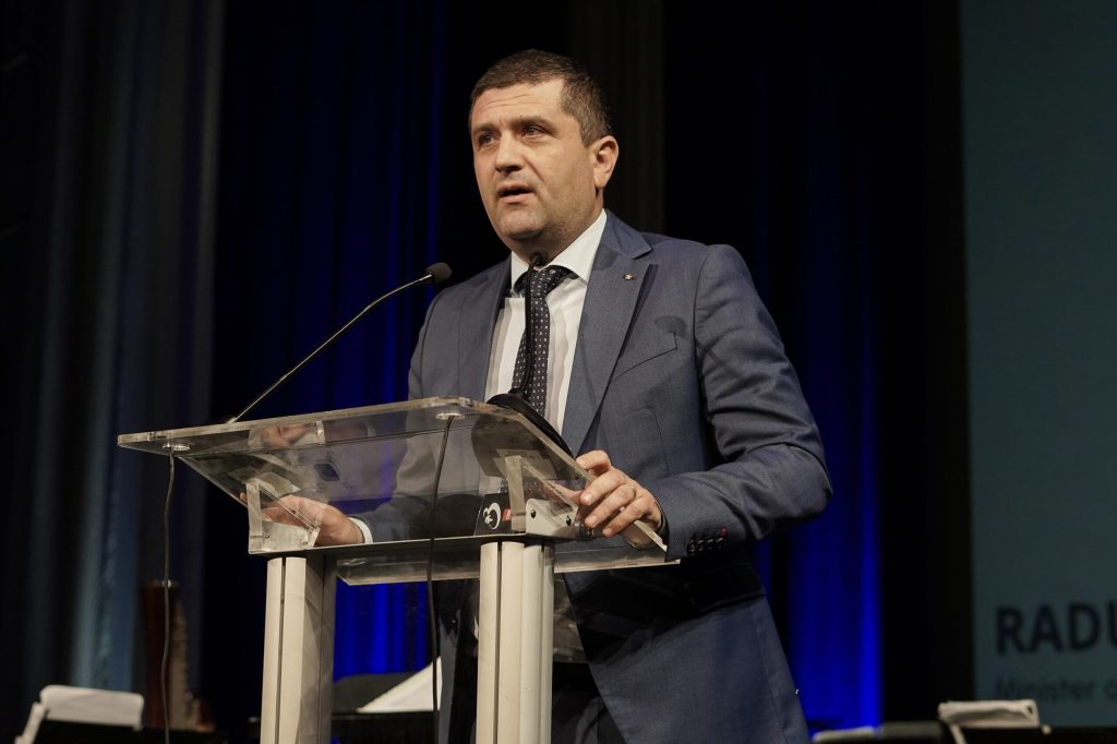 Radu Miruță: Nu există nicio decizie de prioritizare a cerealelor ucrainene în Portul Constanța