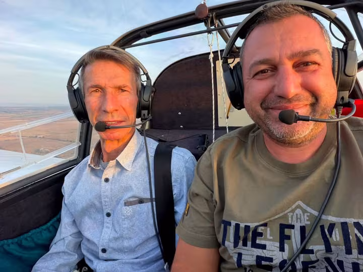 Generalul Nicolae Lupulescu, fostul pilot al lui Ceaușescu, a revenit în Gorj. A zburat deasupra județului natal