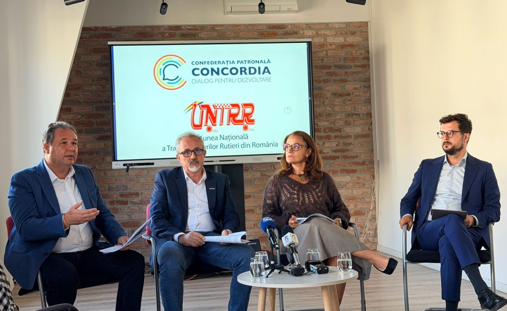 Transportatorii cer suspendarea amenzilor până la rezolvarea problemelor cu sistemul TollRo. „Faptul că solicităm suspendarea amenzilor nu înseamnă că solicităm să nu plătim taxa. Plătim ceea ce folosim.“