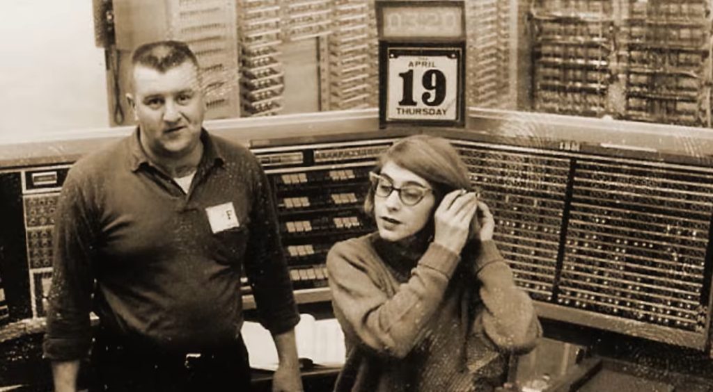A murit Margaret Hamilton, femeia al cărei cod a salvat misiunea Apollo 11 și a ajutat-o să ajungă pe Lună după o problemă de hardware / A dat numele profesiei de ”software engineering”