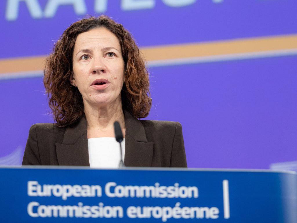 Roxana Mînzatu anunță Alianțele Școlilor Europene, un nou instrument pentru îmbunătățirea competențelor de bază ale elevilor / Două proiecte coordonate de inspectorate din România sunt finanțate cu 800.000 de euro