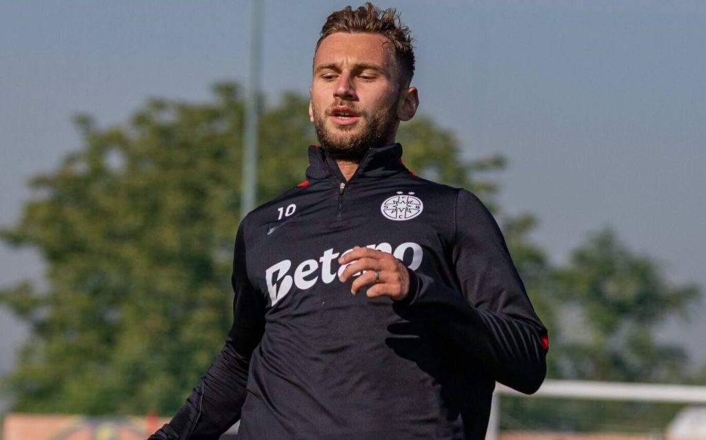 Întăriri la FCSB: Denis Drăguș a revenit la antrenamente