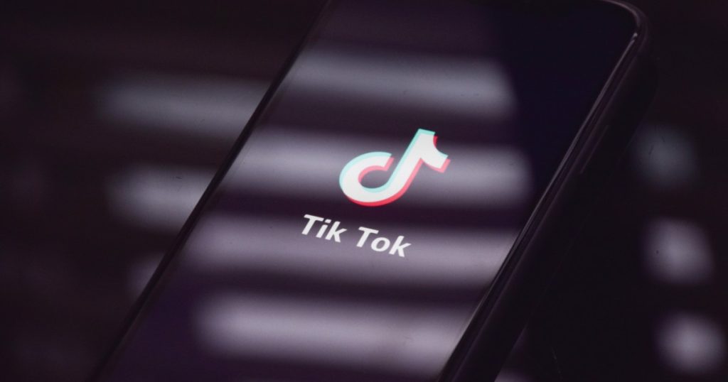 România a transmis „date confidențiale” la Bruxelles în cadrul anchetei asupra platformei TikTok, privind alegerile anulate din 2024