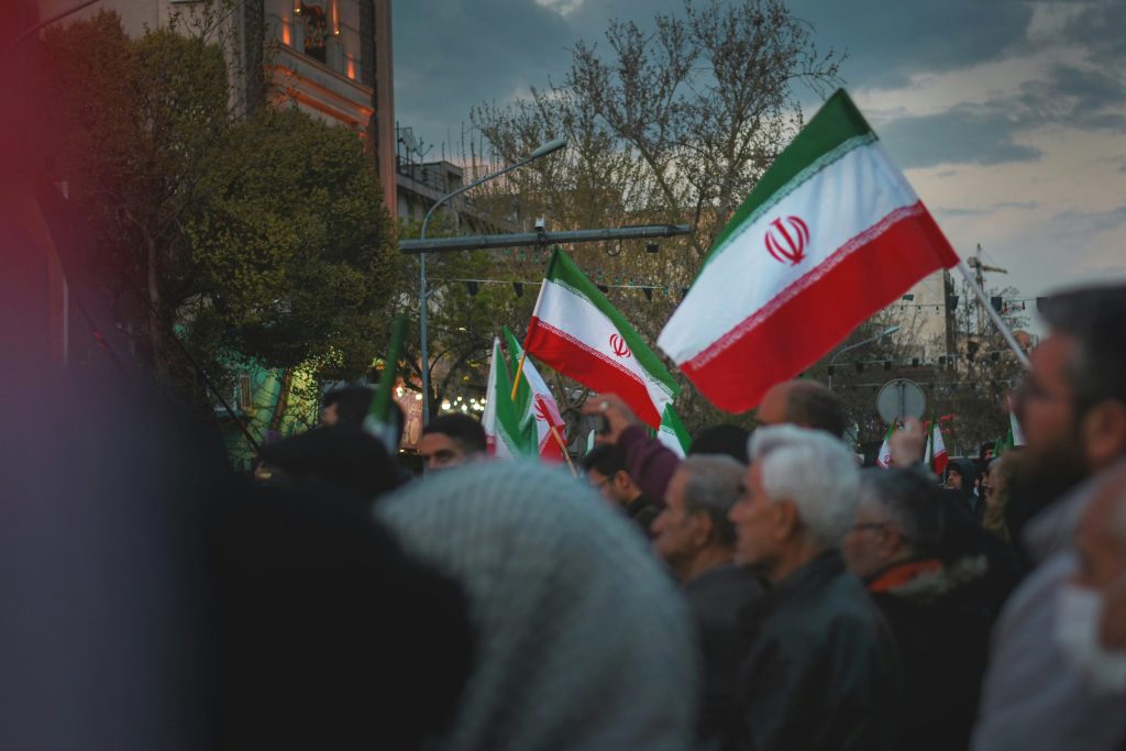 Trump promite că nu mai atacă Iranul până la alegerile de la jumătatea mandatului