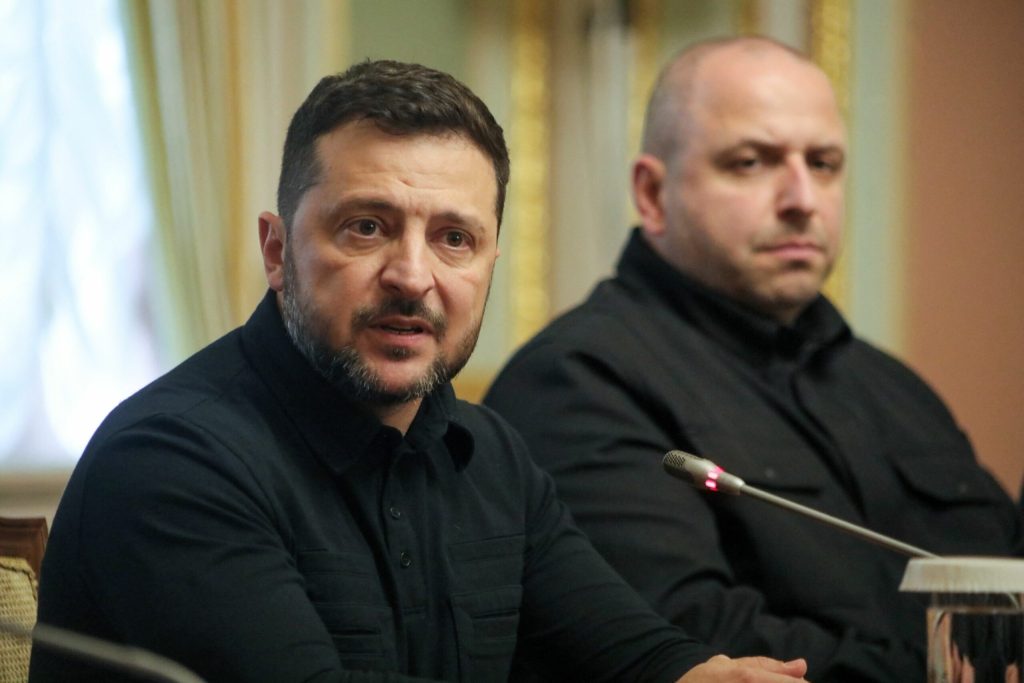 SUA și Ucraina discută despre pace la Miami. Trimișii lui Trump ar putea reveni la Moscova