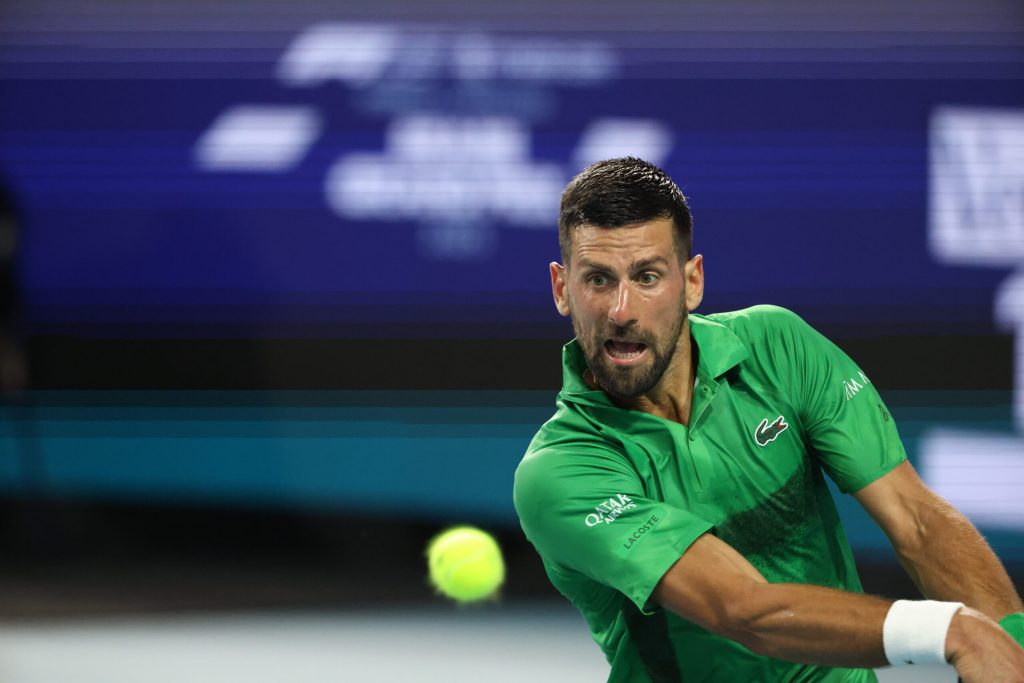 Djokovic, eliminat surprinzător la Shanghai. Ce turneu ar mai putea juca în acest sezon