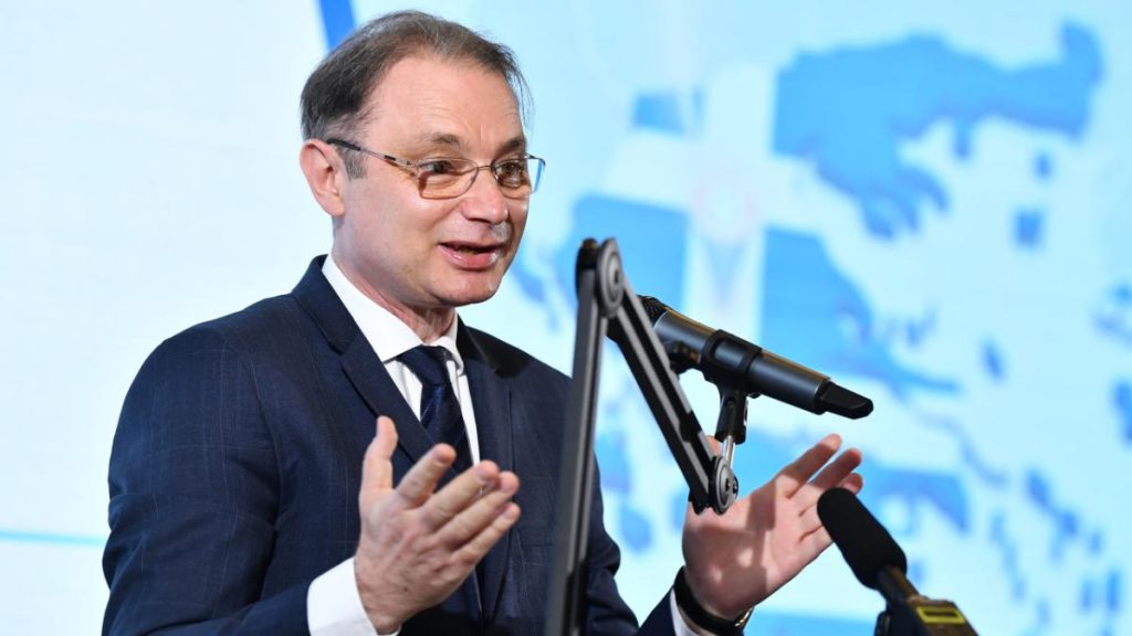 Luca Niculescu, surprins când s-a văzut la Digi24: Nu mai lucrez la acest post de televiziune, de ce îmi apare chipul acolo?