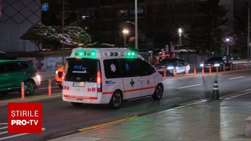 Tavanul unui supermarket s-a prăbușit peste clienți, în Coreea de Sud. Cel puțin 38 de persoane au fost rănite