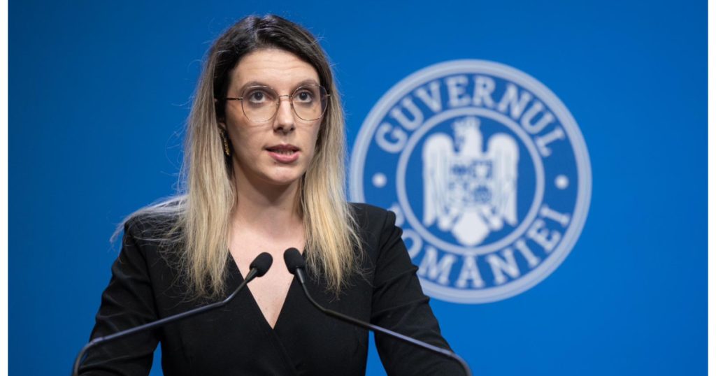 Un sutien de lux, parfumuri și poșete, cumpărate de pe cardul ANM. Diana Buzoianu: „Conducerea ar trebui să îşi dea astăzi demisia”