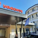 Două persoane, rănite după ce s-au răsturnat cu un ATV pe munte. O femeie, în stare mai gravă, este dusă la spital
