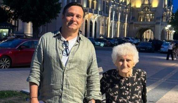 Daniel Buzdugan, mesaj emoționant la o lună de la moartea mamei sale! Ce a transmis prezentatorul