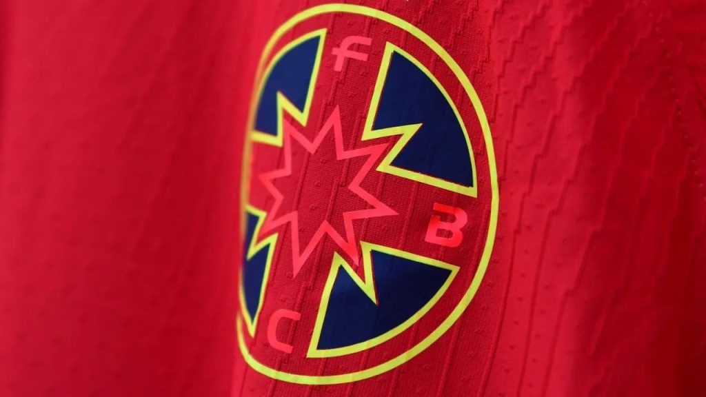 Ce transfer a reușit FCSB! Gigi Becali dă din casă: „Reghe zice că e de Champions League”