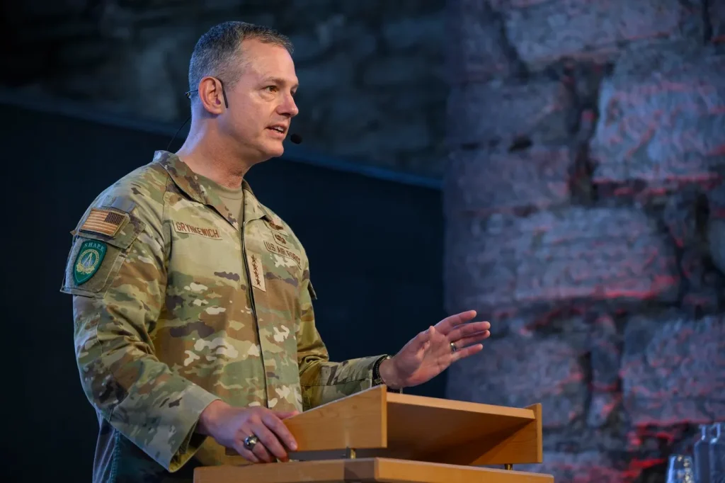 Mutarea strategică la vârful NATO. Ce pregătește comandantul suprem al Alianței