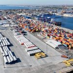 Investiţie de 53,8 milioane de euro, cofinanţată de UE, în electrificarea Terminalului DP World din Constanţa