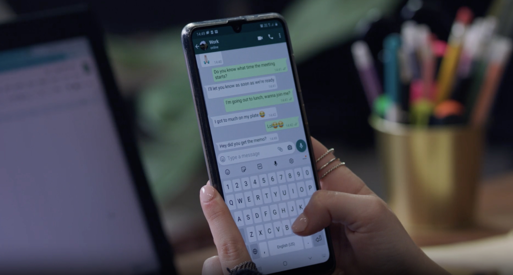 WhatsApp introduce o nouă măsură de securitate. Unele telefoane vor fi obligate să facă update pentru a mai putea intra în aplicație