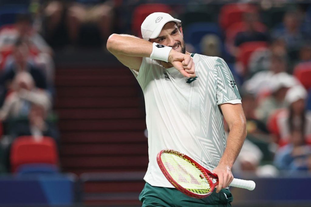 Valentin Vacherot, campionul-surpriză din 2025 al turneului de la Shanghai, eliminat în turul al treilea