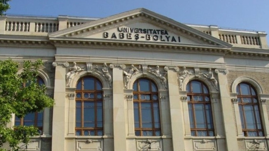 Babes-Bolyai University acquires humanoid robot for innovation hub