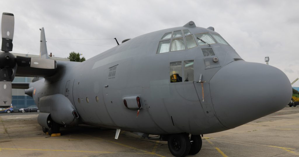 Armata Română primește un nou avion militar Hercules de la americani. Ce misiuni poate îndeplini