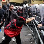 Studenţii albanezi care protestau faţă de condiţiile din învăţământ şi faţă de lipsa locurilor de muncă au avut ciocniri cu poliţia